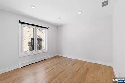 7 Sterling Place 1 #1, Edgewater, NJ 07020 - Photo 31