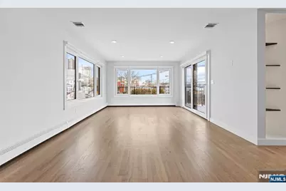 7 Sterling Place 1 #1, Edgewater, NJ 07020 - Photo 11