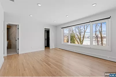 7 Sterling Place 1 #1, Edgewater, NJ 07020 - Photo 19