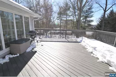 7 Maple Hill Drive, Woodcliff Lake, NJ 07677 - Photo 11