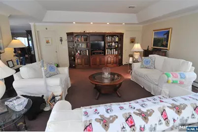 7 Maple Hill Drive, Woodcliff Lake, NJ 07677 - Photo 9