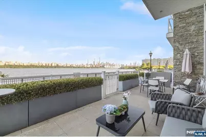 3 Somerset 113 #113, Edgewater, NJ 07020 - Photo 29