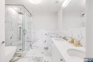 3 Somerset 113, Edgewater, NJ 07020 - Photo 25