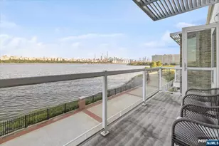 3 Somerset 113, Edgewater, NJ 07020 - Photo 23