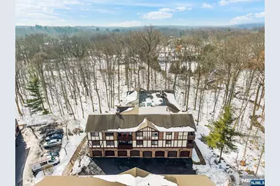 2309 Hemingway Lane 2309 #2309, Mahwah, NJ 07430 - Photo 23