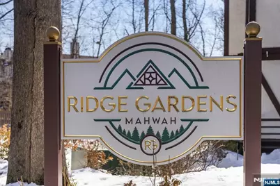 2309 Hemingway Lane 2309 #2309, Mahwah, NJ 07430 - Photo 21