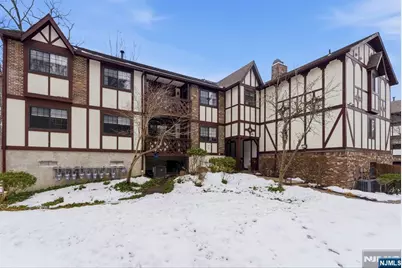 2309 Hemingway Lane 2309 #2309, Mahwah, NJ 07430 - Photo 1