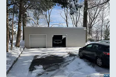 95 Hillside, Livingston, NJ 07039 - Photo 3