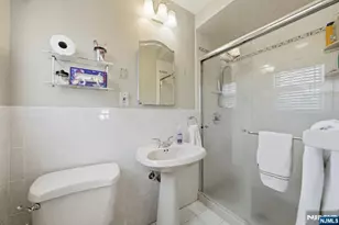 18 Laura Ln, Park Ridge, NJ 07656 - Photo 25