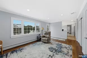 18 Laura Ln, Park Ridge, NJ 07656 - Photo 19