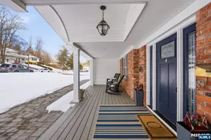 18 Laura Ln, Park Ridge, NJ 07656 - Photo 3