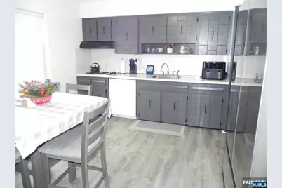 18 La Rosa Drive, Little Ferry, NJ 07643 - Photo 5