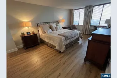 300 Winston Drive 2118 #2118, Cliffside Park, NJ 07010 - Photo 13