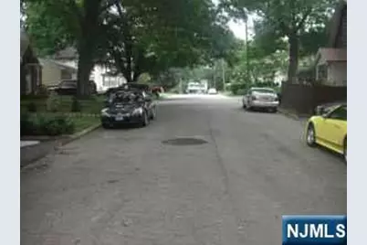 47 Cooper Street, Bergenfield, NJ 07621 - Photo 3