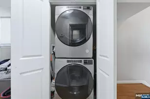 314 W 7th Ave, Newark, NJ 07107 - Photo 25