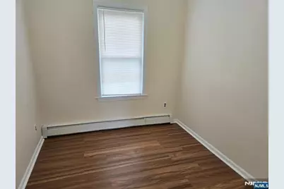 9 Wadsworth Street 2 #2, Wallington, NJ 07057 - Photo 11