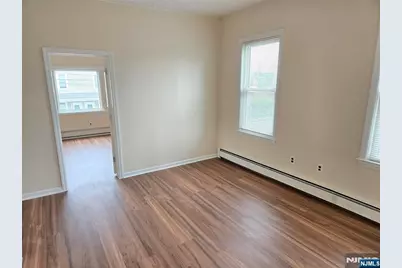 9 Wadsworth Street 2 #2, Wallington, NJ 07057 - Photo 7