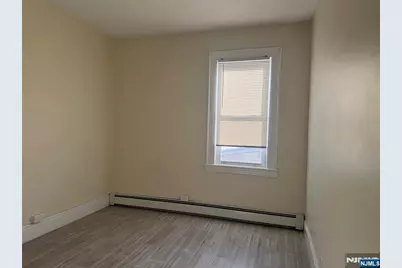557 Gregory Avenue 2 #2, Passaic, NJ 07055 - Photo 5