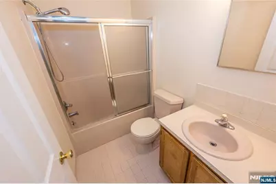 63 Hickory Way 5606 #5606, Mount Arlington, NJ 07856 - Photo 23