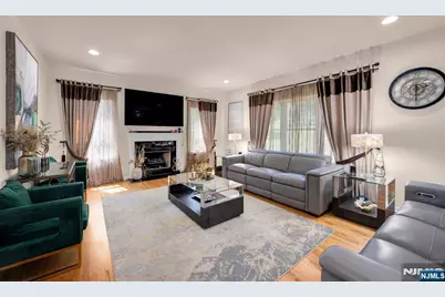 6 Jacob Way, Phillipsburg, NJ 08865 - Photo 9