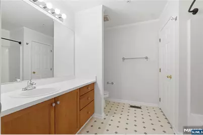 402 Dalton Court, Denville, NJ 07834 - Photo 21