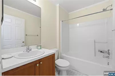 402 Dalton Court, Denville, NJ 07834 - Photo 15