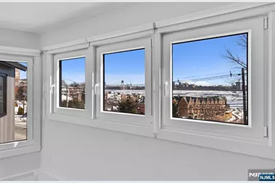 7 Sterling Place 2 #2, Edgewater, NJ 07020 - Photo 17