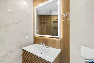 7 Sterling Pl 2, Edgewater, NJ 07020 - Photo 31