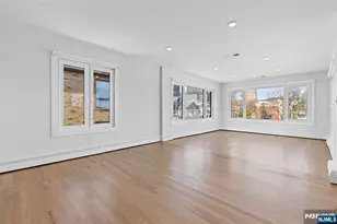 7 Sterling Pl 2, Edgewater, NJ 07020 - Photo 7