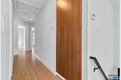 7 Sterling Place 2 #2, Edgewater, NJ 07020 - Photo 19