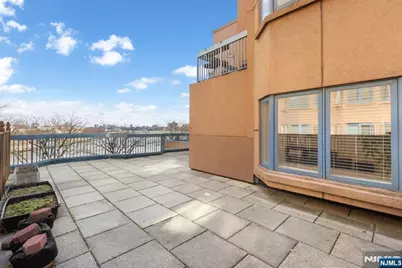 316 Nelson Court, Edgewater, NJ 07020 - Photo 23