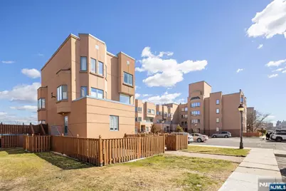 316 Nelson Court, Edgewater, NJ 07020 - Photo 1