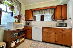 643 Spring Ave, Ridgewood, NJ 07450 - Photo 9