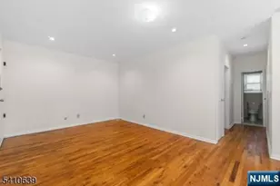 239 Crescent Ln 1, Cliffside Park, NJ 07010 - Photo 7