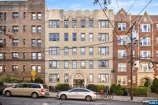 137 Kensington Ave 405, Jersey City, NJ 07304 - Photo 1