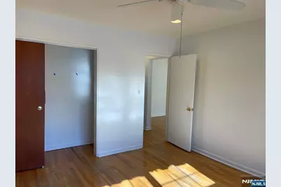 20 E Church Street 7 #7, Bergenfield, NJ 07621 - Photo 7