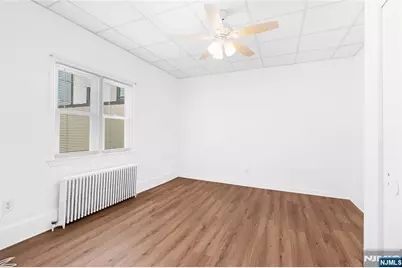 126 69th Street, Guttenberg, NJ 07093 - Photo 25