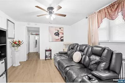 126 69th Street, Guttenberg, NJ 07093 - Photo 29