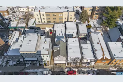 126 69th Street, Guttenberg, NJ 07093 - Photo 41