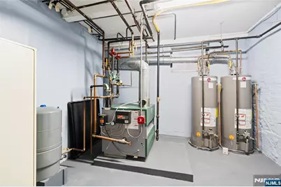 126 69th Street, Guttenberg, NJ 07093 - Photo 33