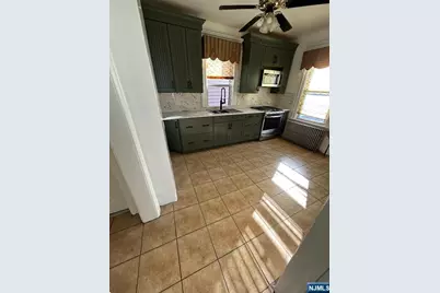 333 Danforth Avenue, Jersey City, NJ 07305 - Photo 13