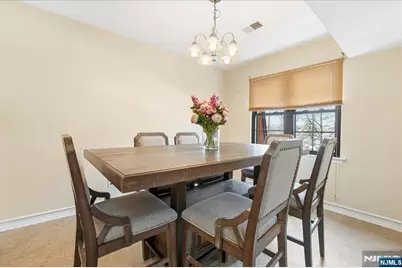 297 Alpine Way C #C, Woodbridge Township, NJ 07095 - Photo 7