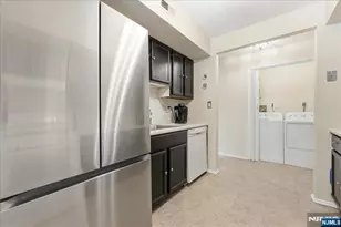 297 Alpine Way C, Woodbridge Township, NJ 07095 - Photo 5