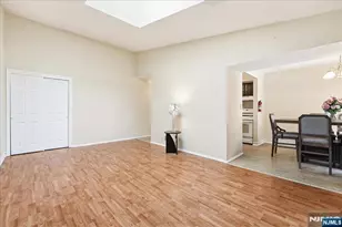 297 Alpine Way C, Woodbridge Township, NJ 07095 - Photo 15