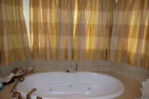 232 Riveredge Rd, Tenafly, NJ 07670 - Photo 9