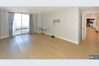 1055 River Road 310 #310, Edgewater, NJ 07020 - Photo 21