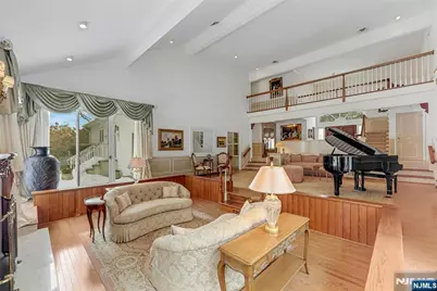 510 Hampton Hill Road, Franklin Lakes, NJ 07417 - Photo 11