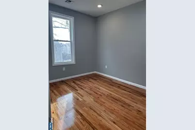 22 Knickerbocker Avenue, Paterson, NJ 07503 - Photo 5