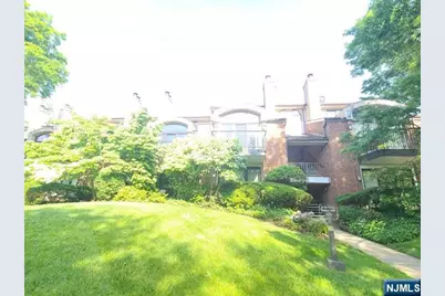 10 Peabody Court 1010 #1010, Teaneck Township, NJ 07666 - Photo 3