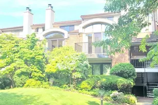 10 Peabody Ct 1010, Teaneck Township, NJ 07666 - Photo 5